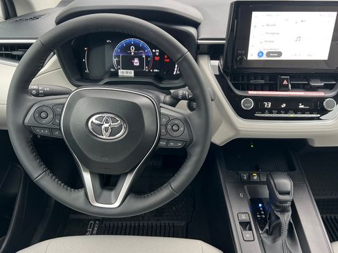 New 2026 Toyota Corolla Cross LE w/ Cold Weather Package image 11