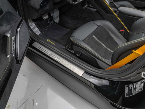 Certified 2025 Ferrari Roma Base image 69