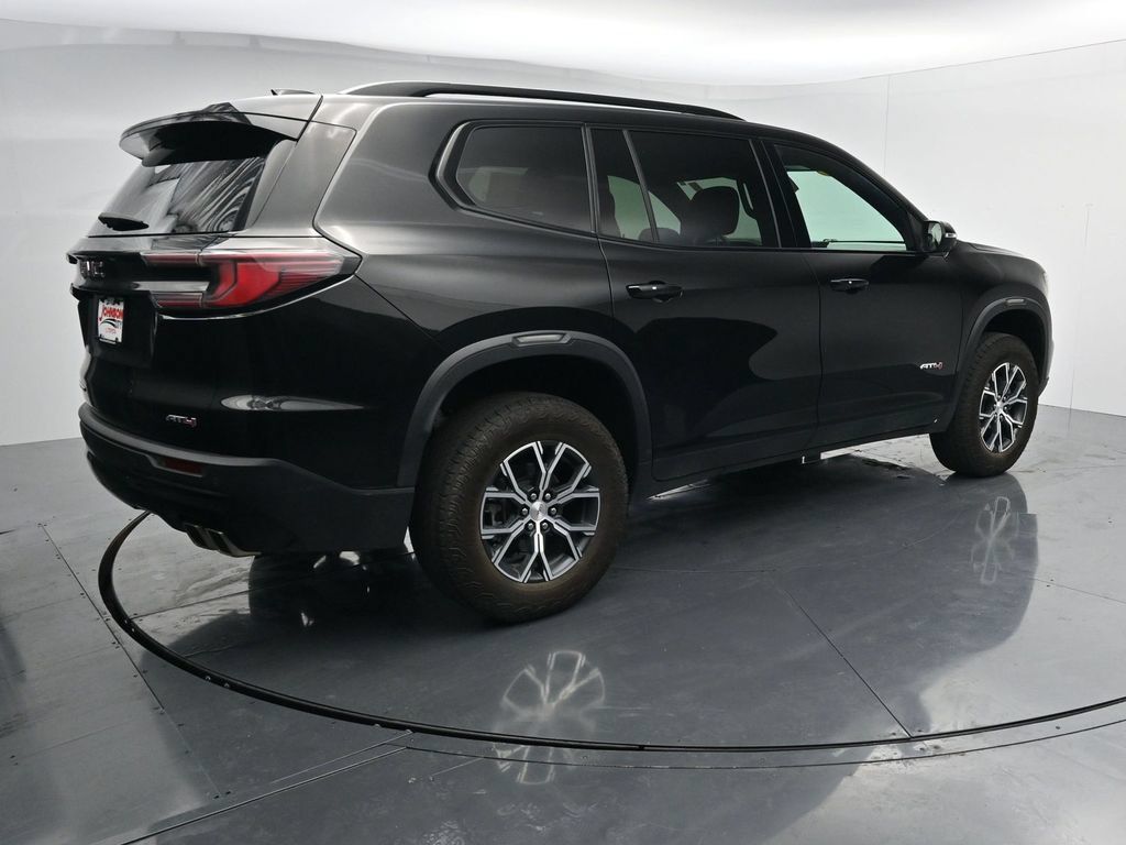Used 2024 GMC Acadia AT4 w/ Luxury Package AWD/4WD image 8