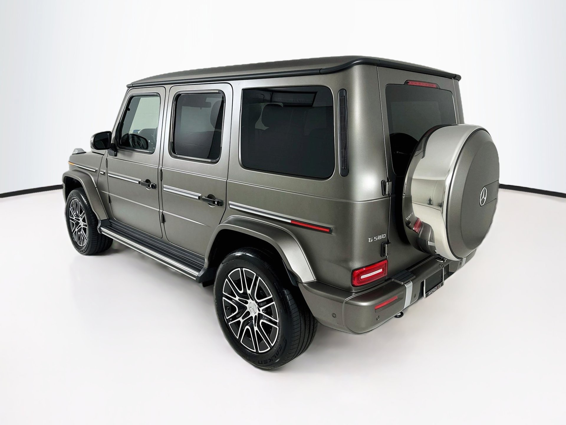 New 2027 Mercedes-Benz G 580 e image 6