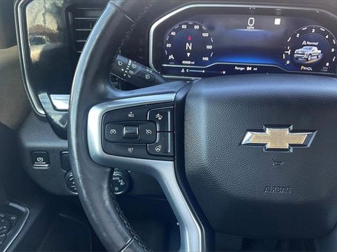 Used 2022 Chevrolet Silverado 1500 LT image 19