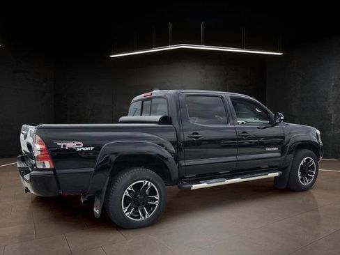 Used 2012 Toyota Tacoma 4x4 Double Cab w/ TRD Sport Pkg image 8