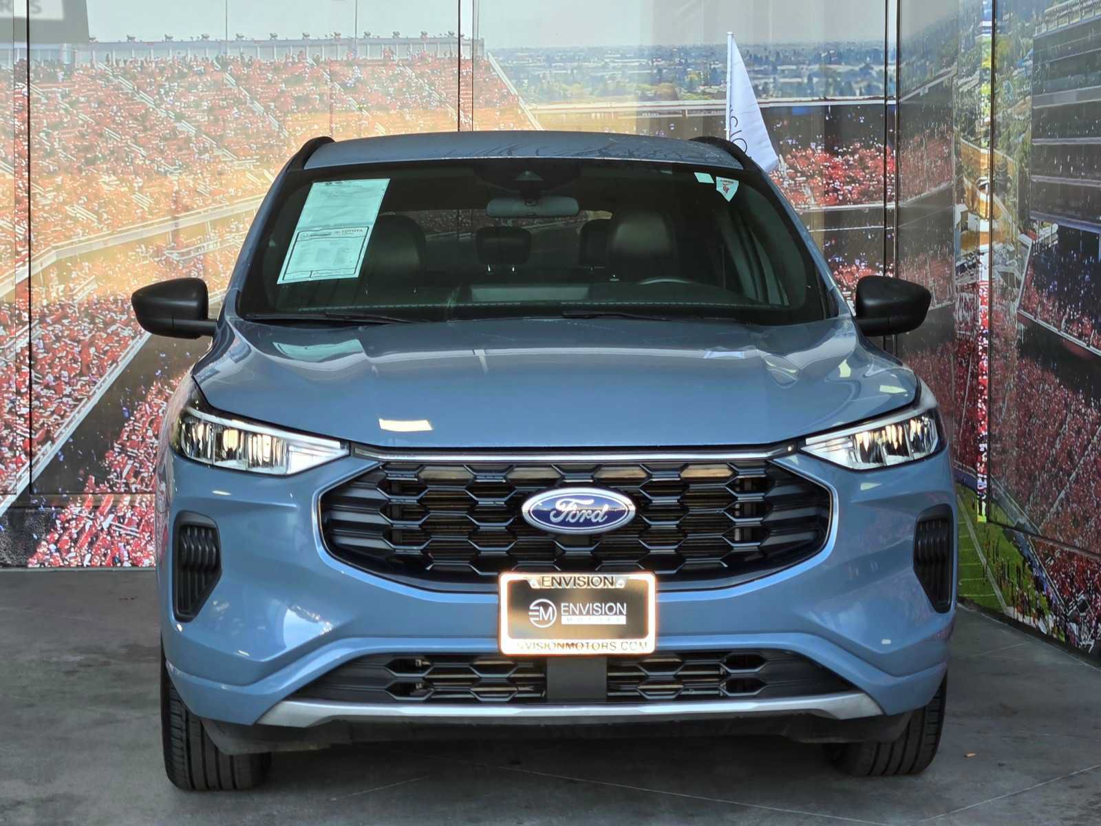 Used 2023 Ford Escape ST-Line w/ Tech Pack #1 AWD/4WD image 3