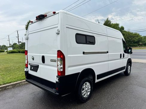 Used 2023 RAM ProMaster 2500 w/ Convenience Group FWD image 5