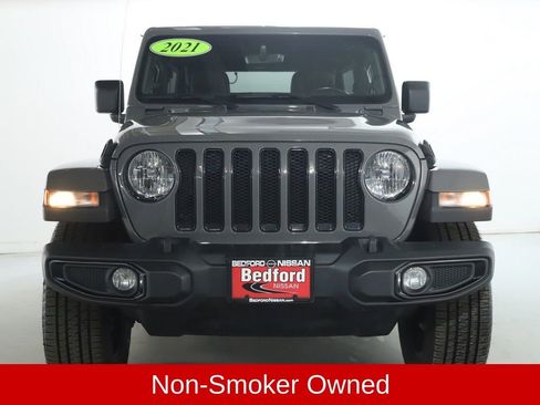 Used 2021 Jeep Wrangler Unlimited Sahara image 7
