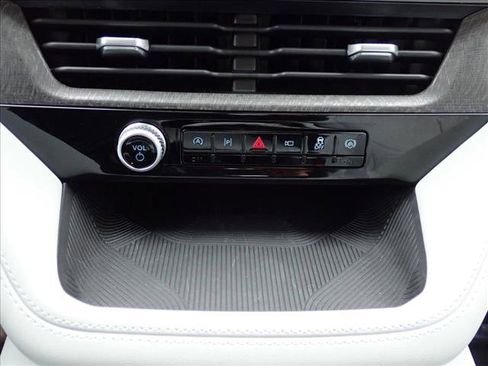 New 2026 Ford Explorer Platinum w/ LUX Leather Package image 22