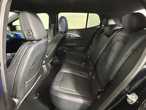 Used 2025 Chevrolet Equinox EV LT FWD image 31