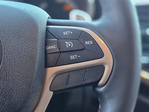 Used 2017 Jeep Grand Cherokee Limited w/ Trailer Tow Group IV image 36