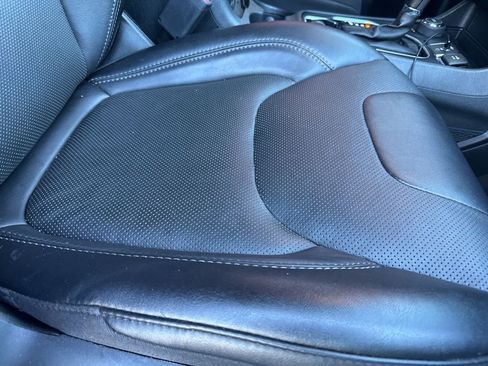 Used 2023 Jeep Cherokee Altitude Lux image 62