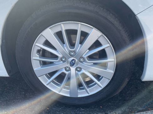 Used 2018 Subaru Impreza 2.0i Premium w/ Popular Package #2 image 9