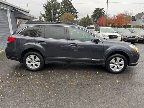 Used 2012 Subaru Outback 2.5i Limited w/ Moonroof Pkg AWD/4WD image 7