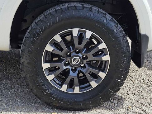 Used 2018 Nissan Titan PRO-4X w/ Pro-4x Utility Package image 13