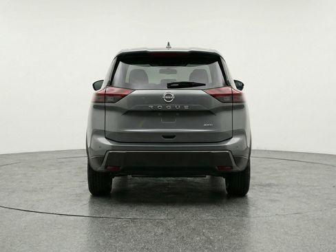 Used 2025 Nissan Rogue SV AWD/4WD image 7