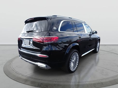 Used 2021 Mercedes-Benz Maybach GLS 600 4MATIC image 7