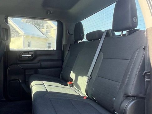 Used 2021 Chevrolet Silverado 2500 LT w/ Convenience Package image 28