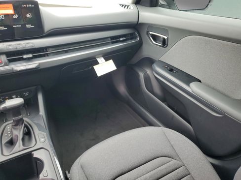 New 2025 Kia K4 EX image 10