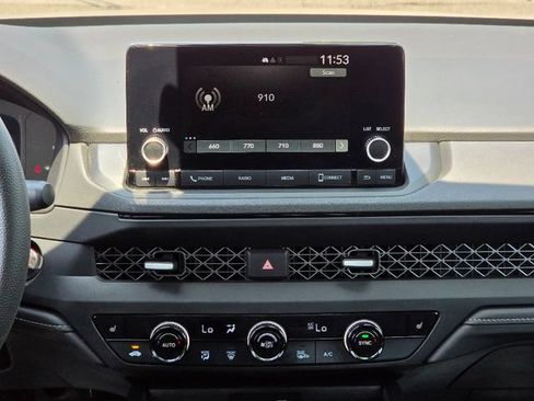 Used 2023 Honda Accord EX image 27