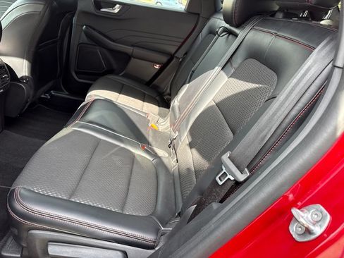 Used 2023 Ford Escape ST-Line w/ Tech Pack #1 AWD/4WD image 10