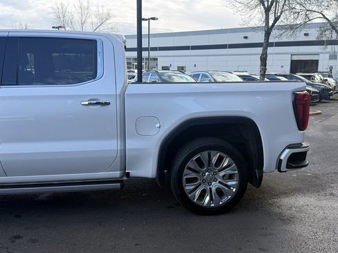 Used 2021 GMC Sierra 1500 Denali w/ Denali Ultimate Package image 10