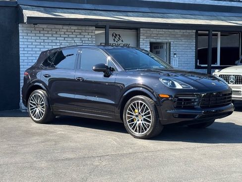 Used 2019 Porsche Cayenne E-Hybrid AWD/4WD image 9