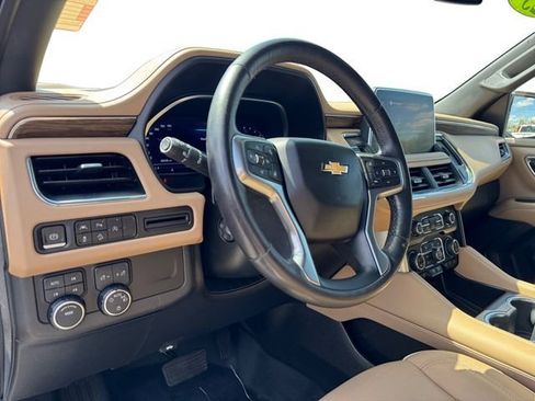 Used 2023 Chevrolet Tahoe Premier AWD/4WD image 10