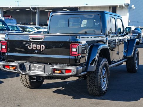 New 2026 Jeep Gladiator Mojave image 4
