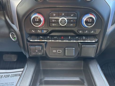 Used 2019 GMC Sierra 1500 SLT w/ SLT Premium Package AWD/4WD image 24