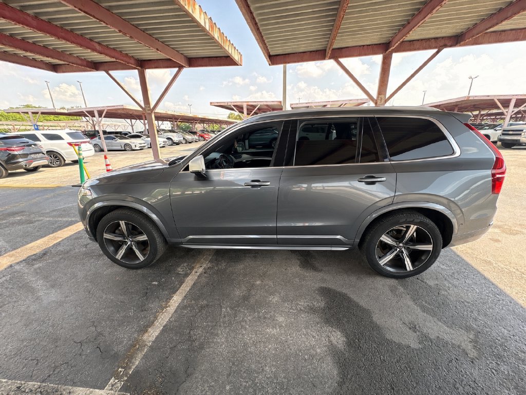 Used 2019 Volvo XC90 T6 R-Design w/ Advanced Package AWD/4WD image 3
