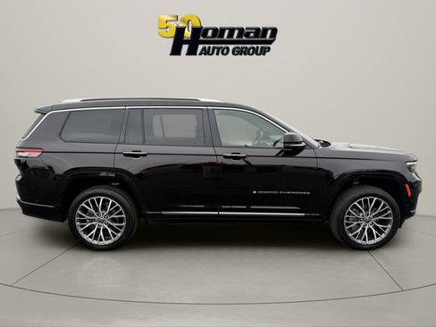 Used 2023 Jeep Grand Cherokee L Summit AWD/4WD image 6