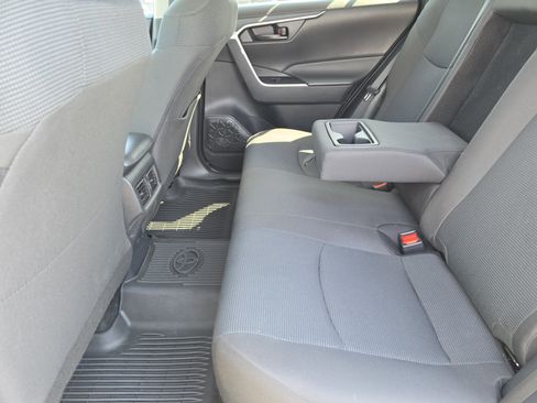 Certified 2024 Toyota RAV4 LE FWD image 10