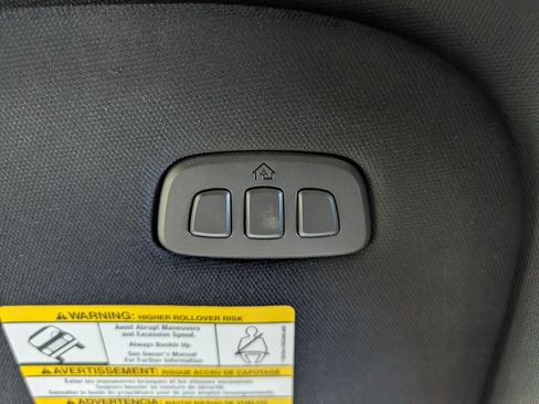 Used 2022 Ford F250 Lariat w/ Tremor Off-Road Package AWD/4WD image 28