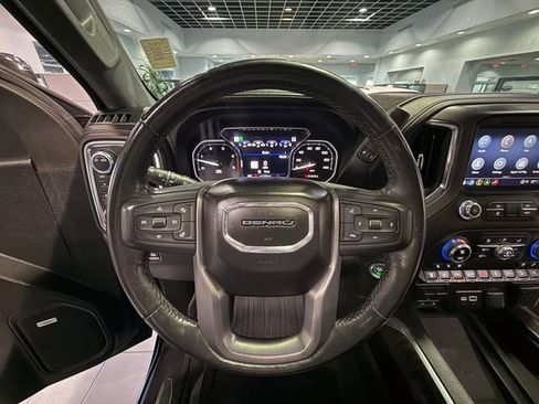 Certified 2022 GMC Sierra 2500 Denali w/ Denali Ultimate Package image 15