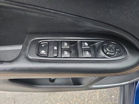 Used 2020 Jeep Compass Limited AWD/4WD image 24