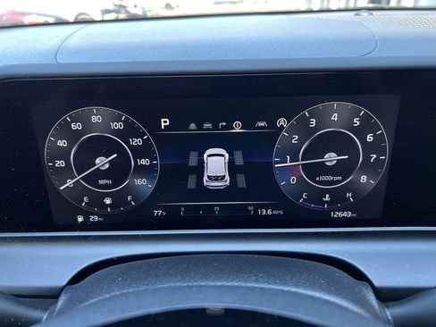 Used 2024 Kia Seltos EX AWD/4WD image 18