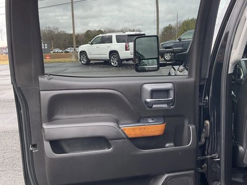 Used 2019 Chevrolet Silverado 3500 High Country w/ Duramax Plus Package image 43