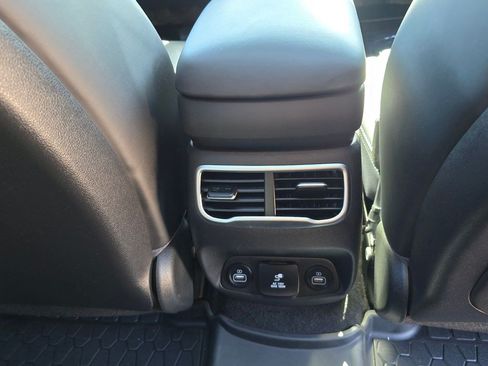 Used 2023 Hyundai Santa Fe Calligraphy AWD/4WD image 35