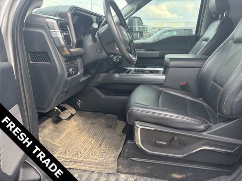 Used 2024 Ford F350 Lariat w/ FX4 Off-Road Package image 3