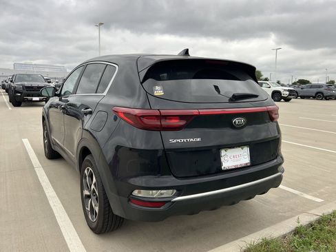 Used 2022 Kia Sportage LX FWD image 5