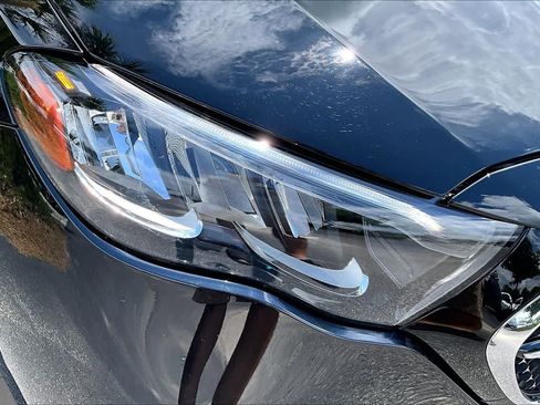 Used 2025 Mercedes-Benz E 350 Sedan image 28
