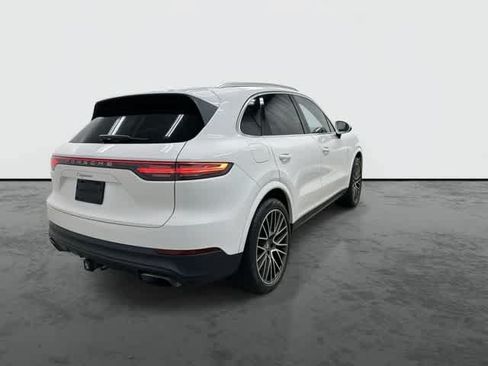 Used 2019 Porsche Cayenne AWD/4WD image 3