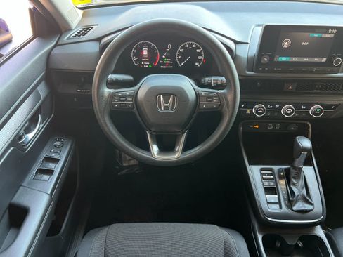 Used 2023 Honda CR-V EX image 15