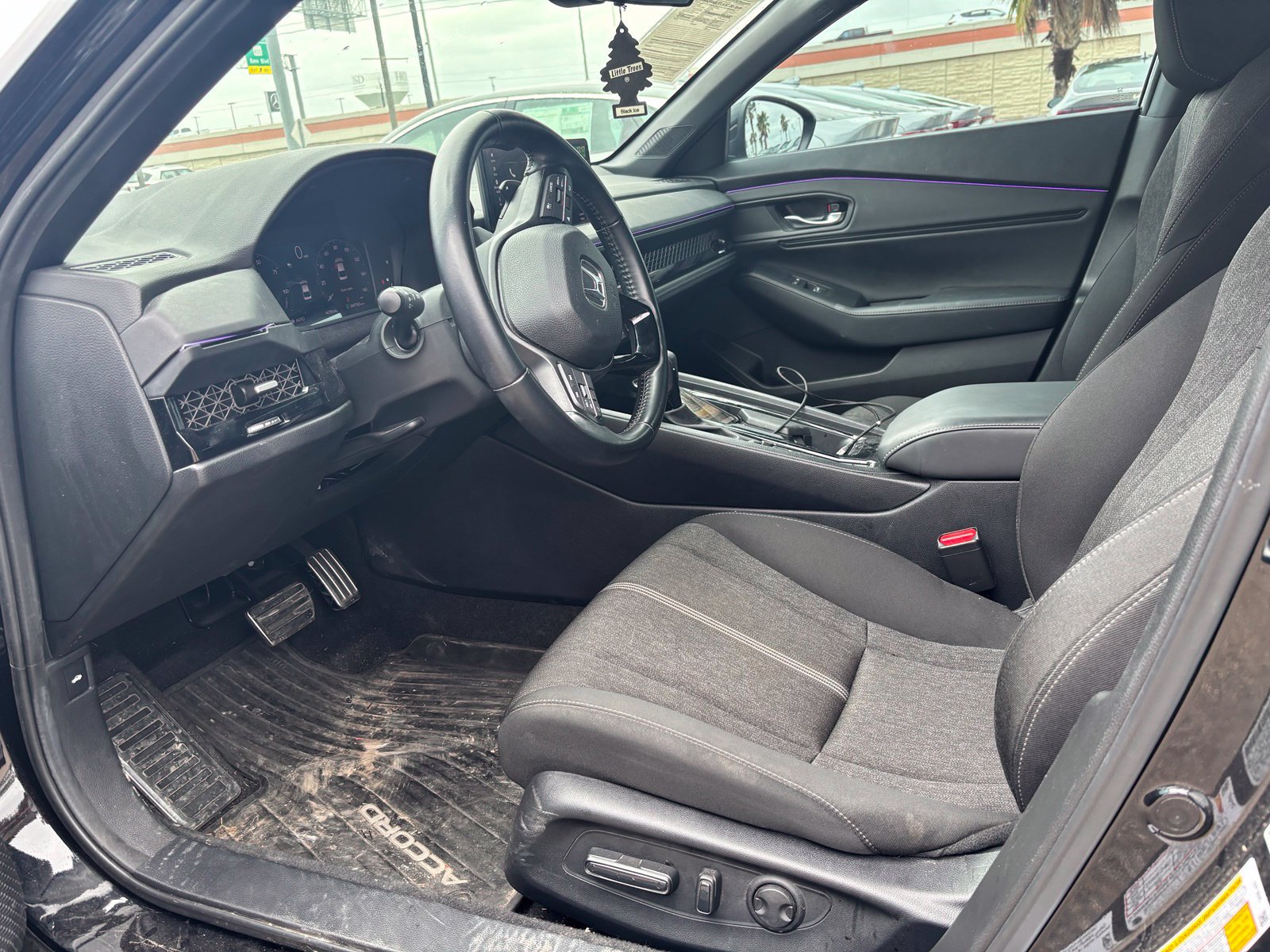 Used 2024 Honda Accord Sport image 8