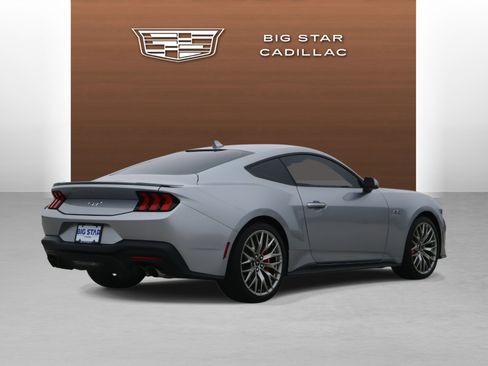Used 2024 Ford Mustang GT Premium image 5