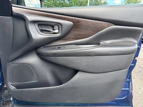Used 2019 Nissan Murano Platinum AWD/4WD image 25