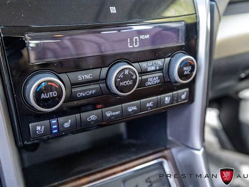 Used 2021 Subaru Ascent Touring w/ Popular Package #2 image 35