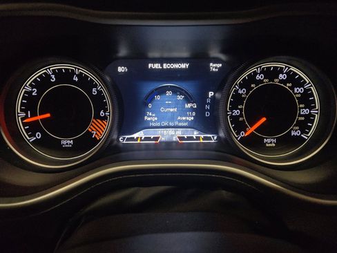 Used 2015 Jeep Cherokee Trailhawk w/ Comfort/Convenience Group AWD/4WD image 23