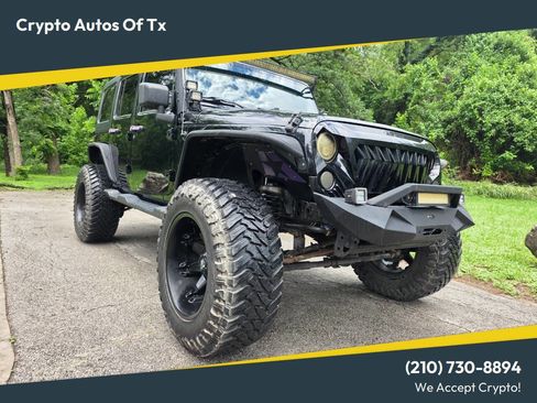 Used 2014 Jeep Wrangler Unlimited Sport w/ Connectivity Group AWD/4WD image 1