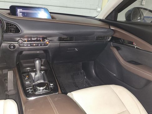 Used 2020 MAZDA CX-30 FWD w/ Premium Package image 15