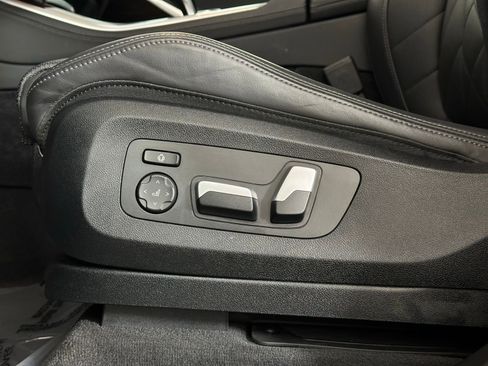 Used 2023 BMW X5 xDrive40i w/ Premium Package image 7