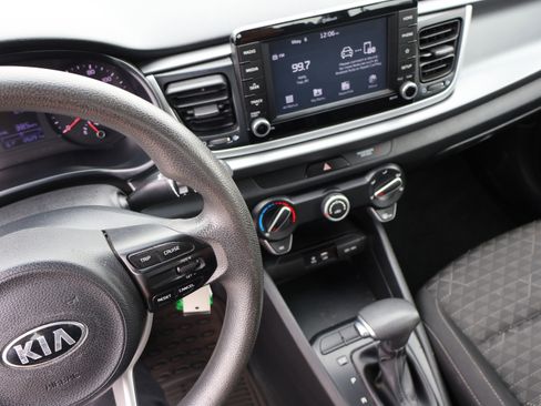 Used 2019 Kia Rio S FWD image 22